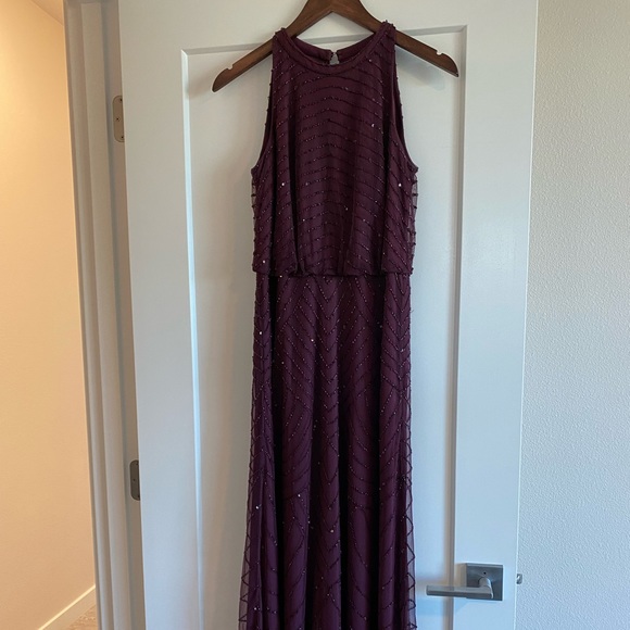 ART DECO BEADED BLOUSON DRESS WITH HALTER NECKLINE IN CASSIS - Picture 1 of 4